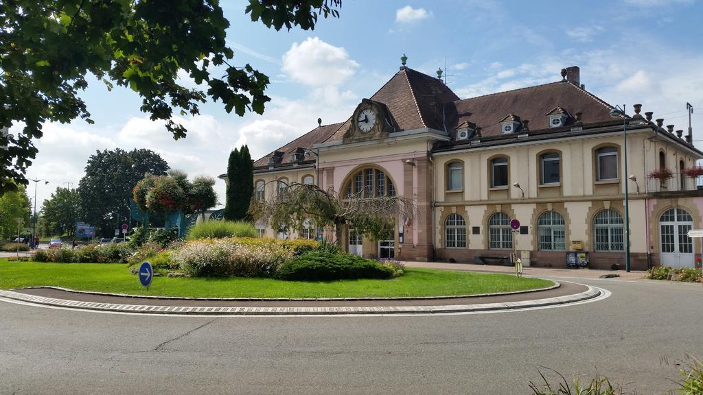 Studios Near Basel Airport Saint-Louis  Rom bilde